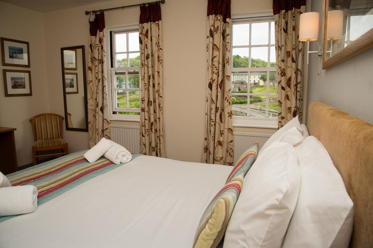 Monachty Hotel Aberaeron Exterior foto