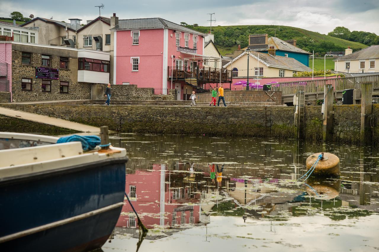 Monachty Hotel Aberaeron Exterior foto